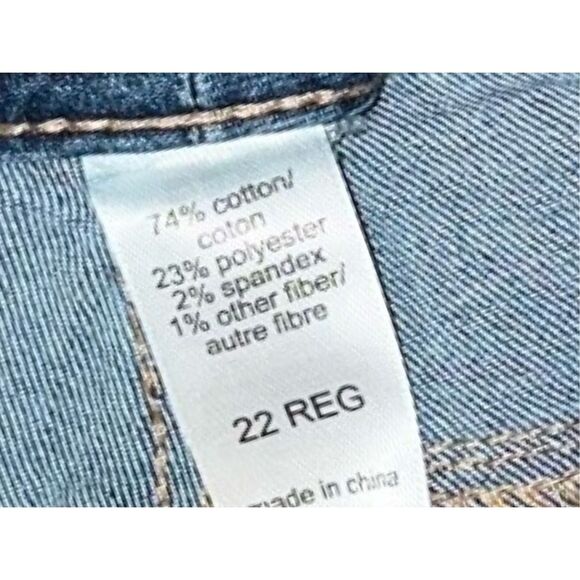 NWT Plus Size Maurices High Rise Flare Jeans Size 22 Regular 44x33 # 94 - Picture 3 of 7